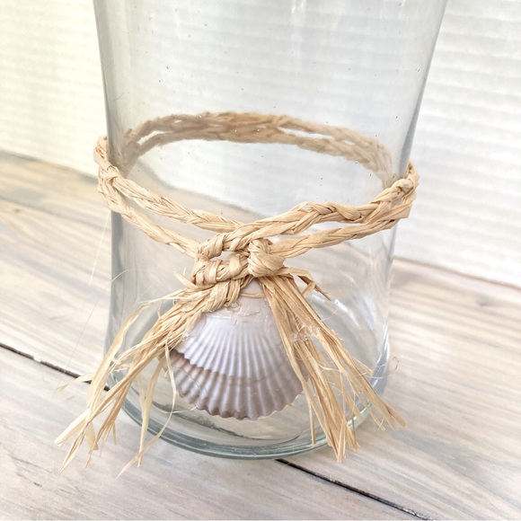 Hurricane Candle Holder Glass Nautical Beach Coastal Rafia Seashell Design - Picture 5 of 9